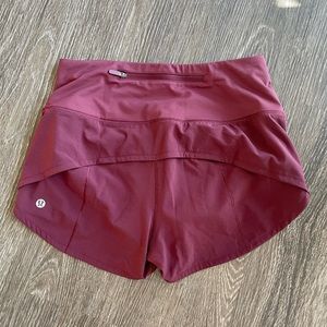 Lululemon Speed Up Short HR 2.5" Red Merlot Size 4